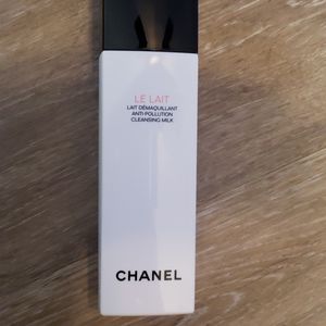 Chanel makeup remover